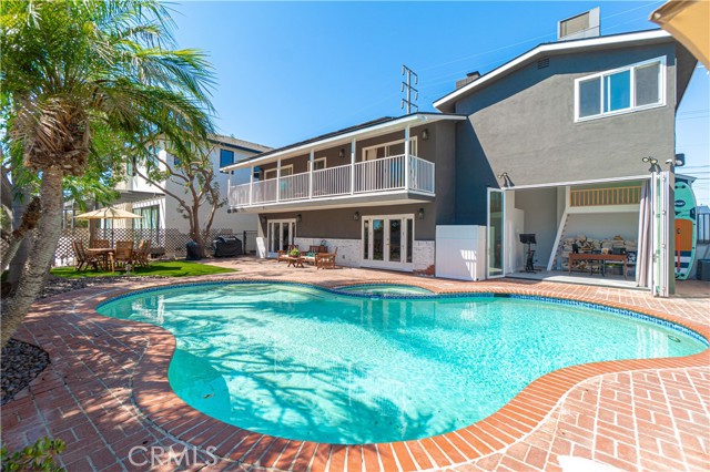 Detail Gallery Image 19 of 40 For 1510 E Maple Ave, El Segundo,  CA 90245 - 5 Beds | 4 Baths