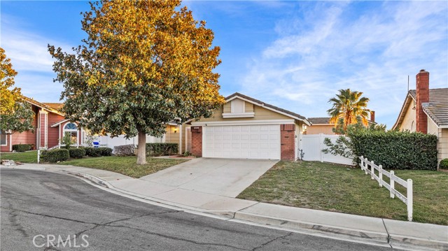 15085 Primrose Court, Fontana, California 92336, 3 Bedrooms Bedrooms, ,2 BathroomsBathrooms,Single Family Residence,For Sale,Primrose,IG24226272