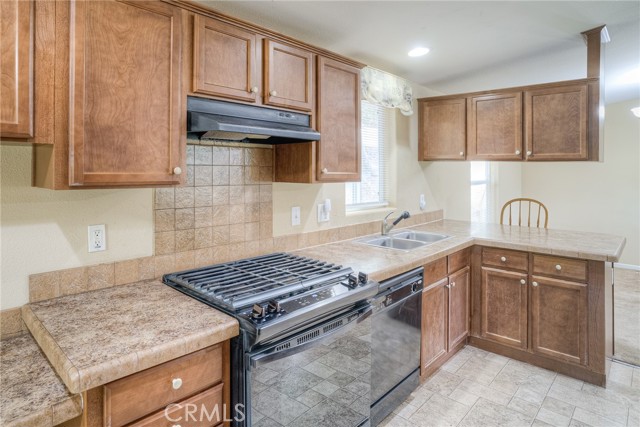 Detail Gallery Image 18 of 38 For 73 Elsa Ln, Oroville,  CA 95966 - 3 Beds | 2 Baths
