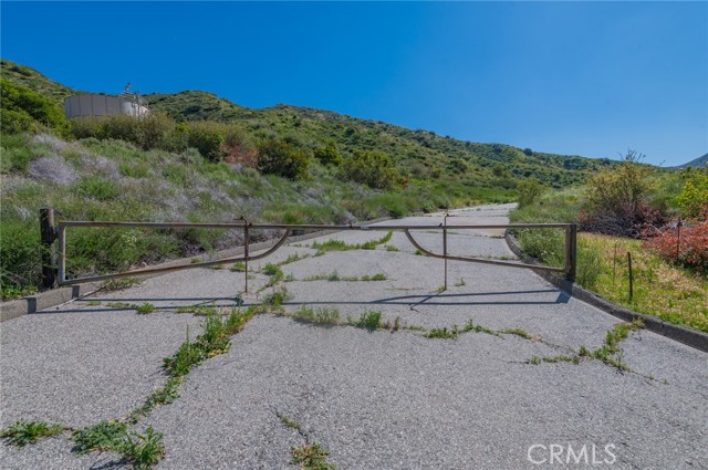 Image 30 of 35 For 28741 Williams Canyon Rd.