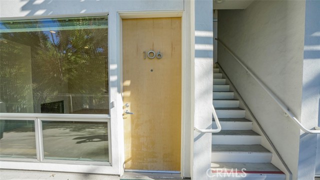 Detail Gallery Image 12 of 55 For 4705 Whitsett #106,  Studio City,  CA 91604 - 2 Beds | 2 Baths