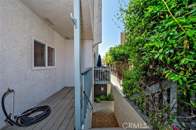 Detail Gallery Image 5 of 75 For 2230 Ohio Ave #4,  Signal Hill,  CA 90755 - 3 Beds | 2/1 Baths