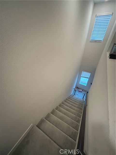 Detail Gallery Image 28 of 37 For 12745 Watt Ln #B,  Sylmar,  CA 91342 - 4 Beds | 3/1 Baths