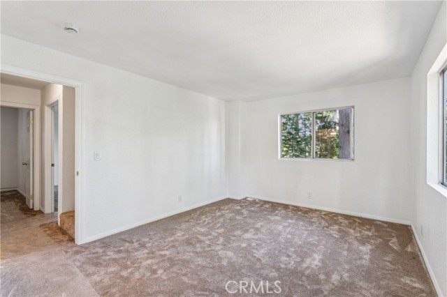 560 Rose Lane, Twin Peaks, CA 92391