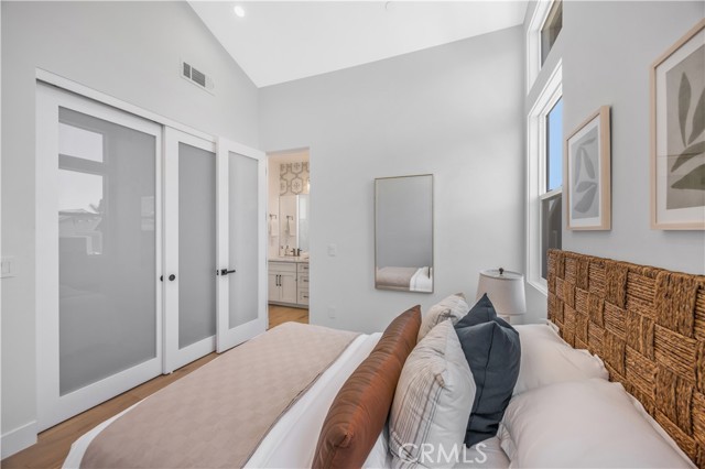 Detail Gallery Image 37 of 47 For 2619 Huntington Ln #B,  Redondo Beach,  CA 90278 - 4 Beds | 3/1 Baths