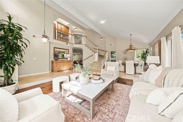 Detail Gallery Image 2 of 31 For 5 Pinewood, Coto de Caza,  CA 92679 - 4 Beds | 3/1 Baths