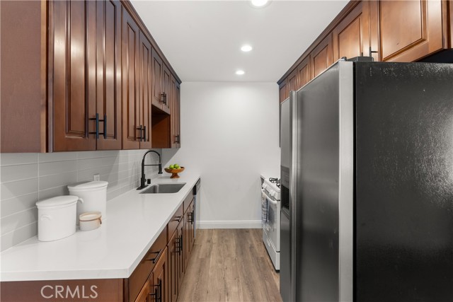 1831 E Appleton Street, Long Beach CA: https://media.crmls.org/medias/037daa29-9479-4e8f-9ec2-a0580a548945.jpg