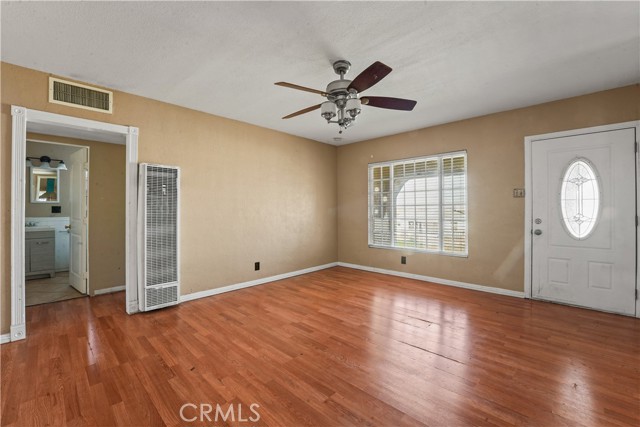 Detail Gallery Image 8 of 28 For 1120 W Buena Vista, Barstow,  CA 92311 - 3 Beds | 1 Baths