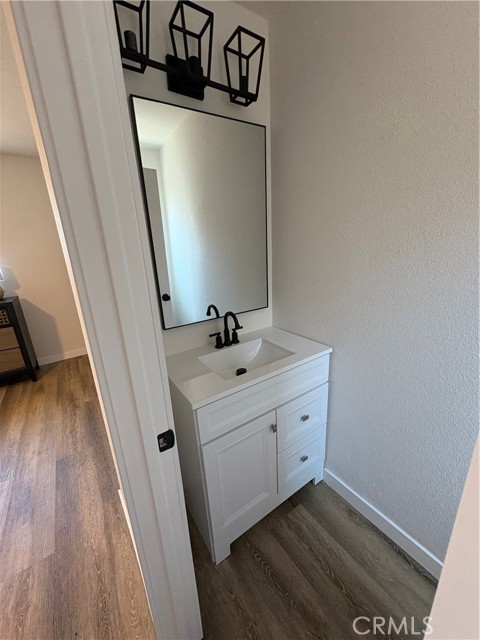 1526 W 54th Street, Los Angeles CA: https://media.crmls.org/medias/037fdc5d-da21-4b6b-b5cb-3f46dcd42dbd.jpg