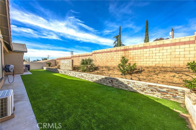 Detail Gallery Image 44 of 58 For 1322 Melstone, Beaumont,  CA 92223 - 4 Beds | 3 Baths