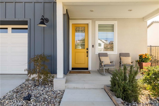 Detail Gallery Image 4 of 34 For 28528 Wildflower Terrace, Castaic,  CA 91384 - 3 Beds | 3 Baths