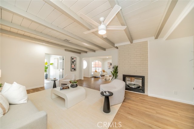 306 Felisa Court, Redlands CA: https://media.crmls.org/medias/038060f0-e567-4db7-837a-d56b54244fa2.jpg