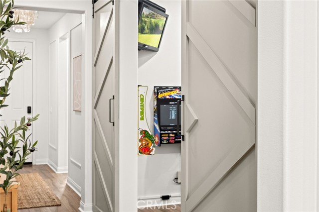 Detail Gallery Image 7 of 70 For 39120 Hidden Creek Ln, Temecula,  CA 92591 - 5 Beds | 3/1 Baths