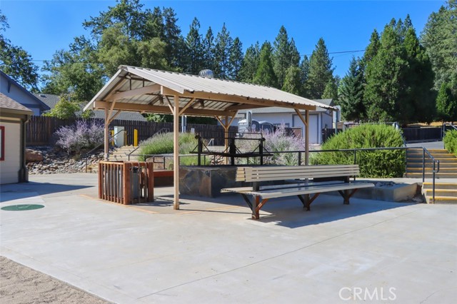 Detail Gallery Image 63 of 71 For 12639 Cresthaven Dr, Groveland,  CA 95321 - 3 Beds | 2/1 Baths