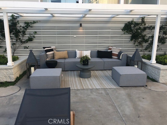 22626 Pacific Coast Highway # 19, Malibu, California 90265, 2 Bedrooms Bedrooms, ,1 BathroomBathrooms,Residential Lease,For Rent,22626 Pacific Coast Highway # 19,CRCV25089398