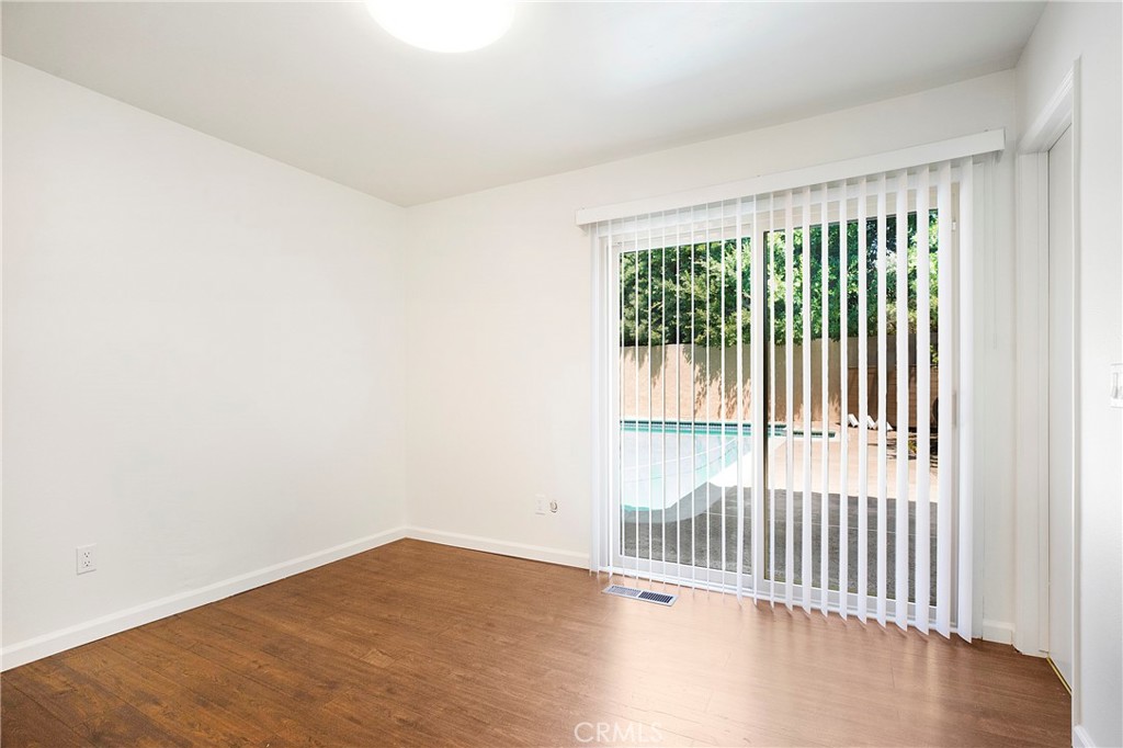 MLS #OC25241749 image #34