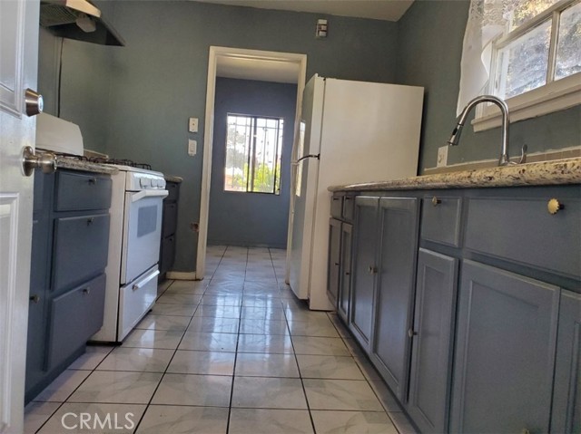 Detail Gallery Image 6 of 12 For 882 Tamar, La Puente,  CA 91746 - 3 Beds | 1/1 Baths