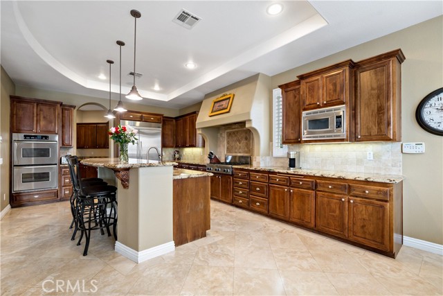 Detail Gallery Image 20 of 48 For 39415 Calle Anita, Temecula,  CA 92592 - 4 Beds | 4/1 Baths