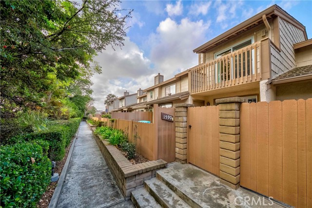 Front Image Thumbnail for CRPW26022629