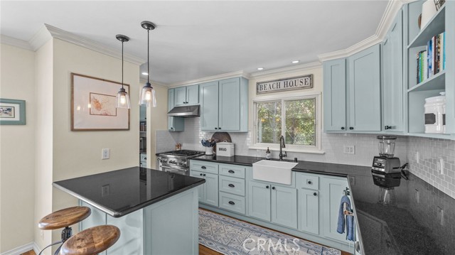 753 Loma Vista Street, El Segundo CA: https://media.crmls.org/medias/0385b7c2-c410-4d1d-b045-11b21e2f8e68.jpg