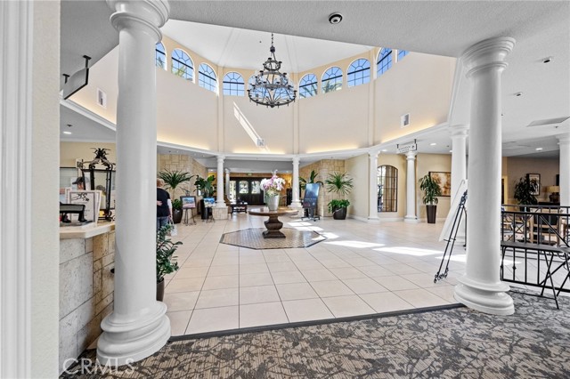 24217 Corte Cordoba, Murrieta CA: https://media.crmls.org/medias/038600a0-7005-4ac1-98c7-0c3ed4b32b32.jpg