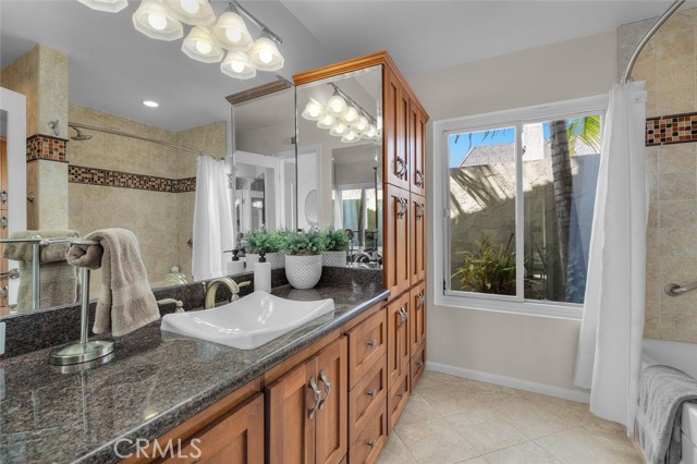 Detail Gallery Image 18 of 25 For 30435 Camino Porvenir, Rancho Palos Verdes,  CA 90275 - 4 Beds | 3 Baths