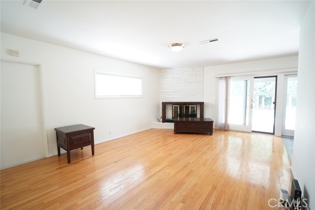 1925 El Sereno Avenue, Arcadia CA: https://media.crmls.org/medias/0387672a-f7fa-4036-b34f-b7f9ddc2d6f1.jpg