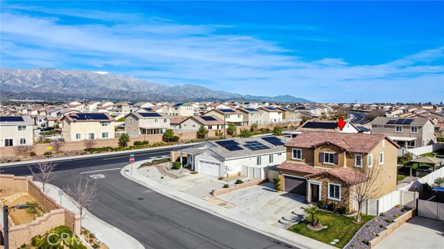 Detail Gallery Image 5 of 34 For 14216 Tuscany Pl, Beaumont,  CA 92223 - 5 Beds | 3 Baths