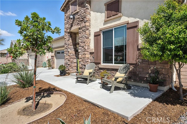 26686 Verdant Circle, Menifee CA: https://media.crmls.org/medias/0387e3e6-50d9-4326-a1e4-51de61684ba1.jpg
