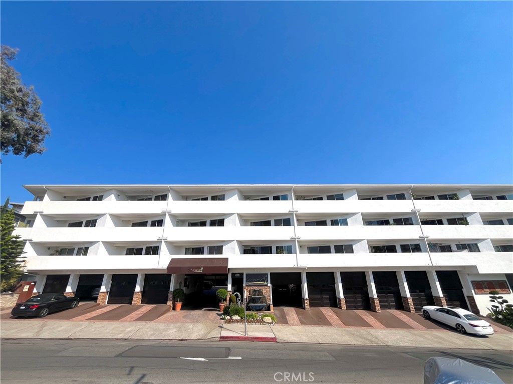 100 Cliff Drive #5