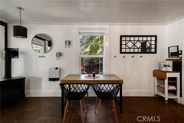 479 E 9th Street, Chico CA: https://media.crmls.org/medias/0389023d-0725-4f0f-8519-523145235586.jpg