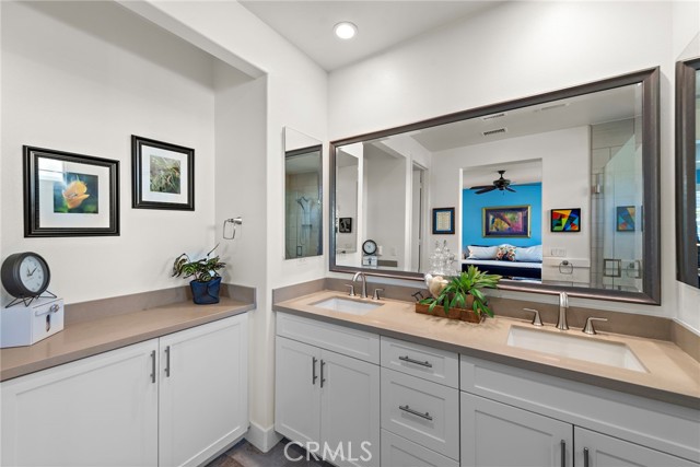 Detail Gallery Image 14 of 59 For 14 Platal St, Rancho Mission Viejo,  CA 92694 - 3 Beds | 3/1 Baths