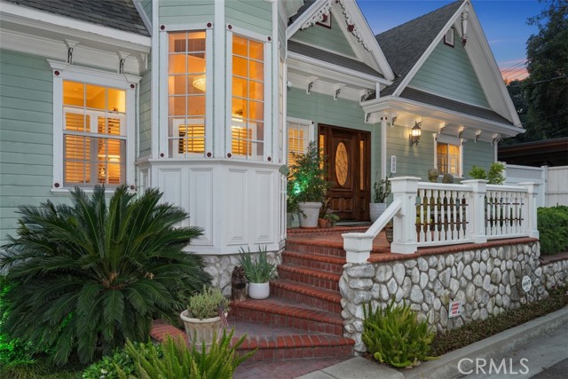 315 Old Ranch Road, Sierra Madre CA: https://media.crmls.org/medias/0389a0f6-7744-41a4-a2bb-38839aadfa20.jpg