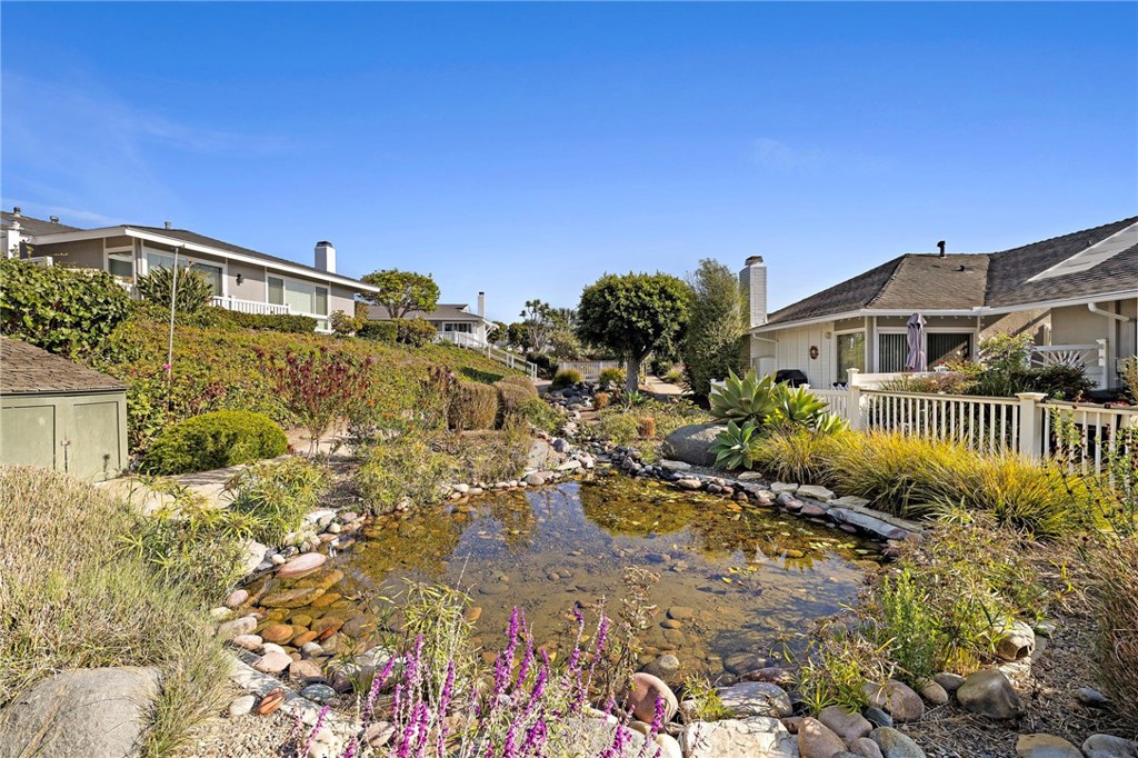 MLS #OC25245403 image #16