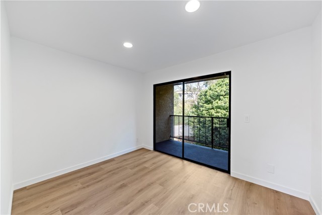 Detail Gallery Image 10 of 15 For 5036 Echo St #408,  Los Angeles,  CA 90042 - 2 Beds | 1 Baths