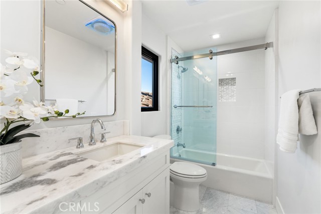 Detail Gallery Image 44 of 75 For 37731 via Baya, Murrieta,  CA 92562 - 7 Beds | 7/2 Baths