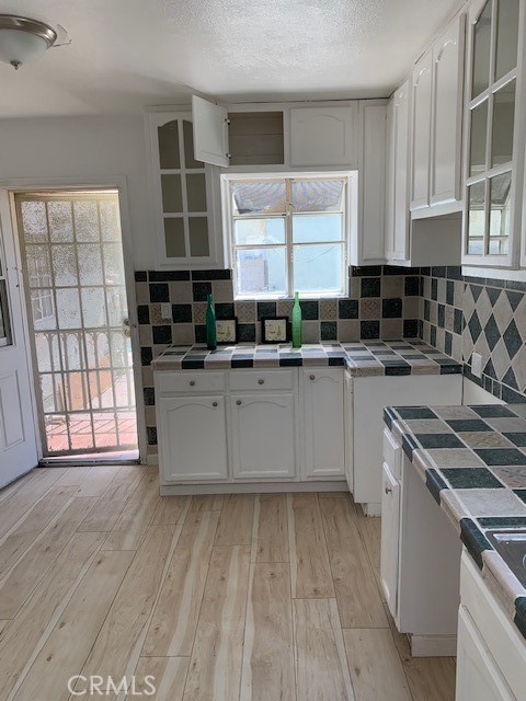 6818 Cedar St, Huntington Park CA: https://media.crmls.org/medias/038ad6c1-a107-464a-87da-3e85ee60a565.jpg