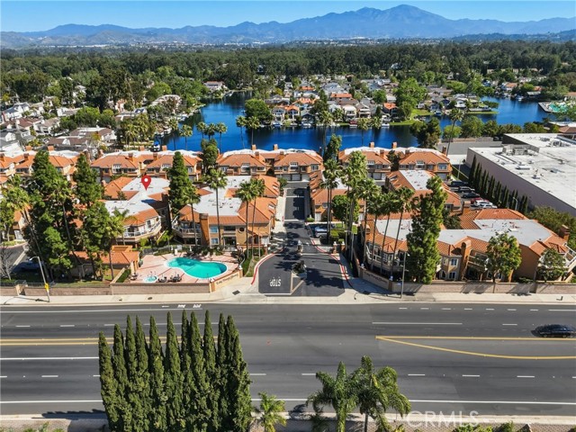 Detail Gallery Image 34 of 57 For 24210 Jasper Lake #52,  Lake Forest,  CA 92630 - 3 Beds | 3 Baths