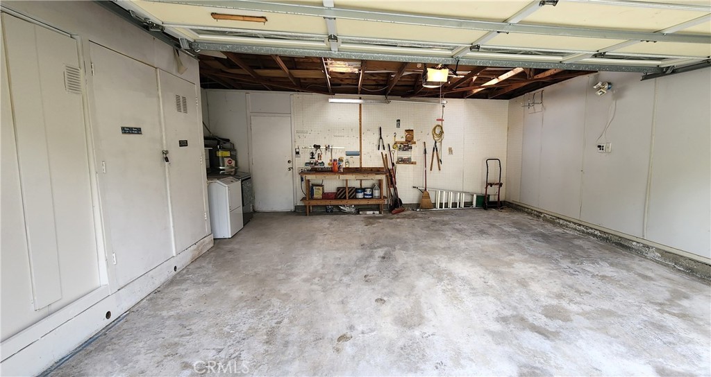 MLS #OC25267667 image #41