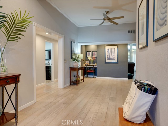 Detail Gallery Image 3 of 11 For 21829 Legend Ave, Carson,  CA 90745 - 3 Beds | 2 Baths