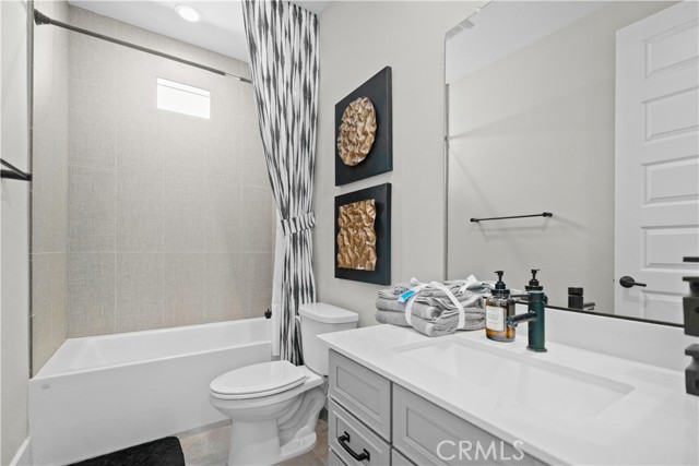 Detail Gallery Image 29 of 52 For 248 Merit, Irvine,  CA 92618 - 3 Beds | 2/1 Baths