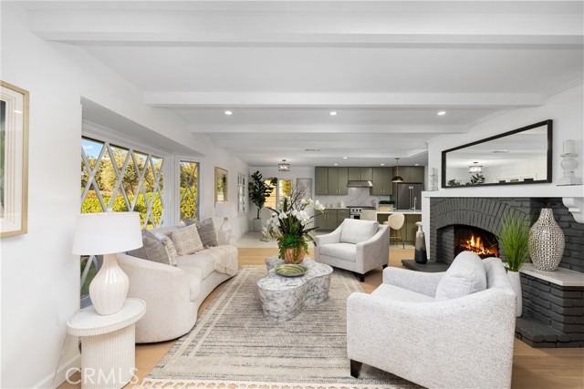 Detail Gallery Image 5 of 68 For 469 Cambridge, Arcadia,  CA 91007 - 5 Beds | 5 Baths