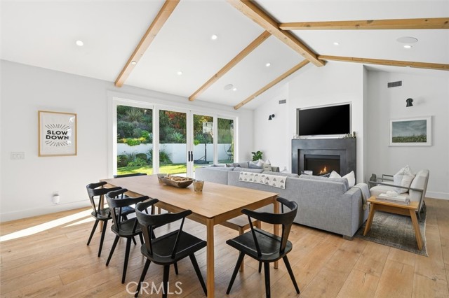 Detail Gallery Image 15 of 38 For 2848 Carob, Newport Beach,  CA 92660 - 5 Beds | 4/1 Baths