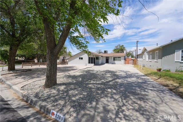 Detail Gallery Image 52 of 55 For 1309 W Ivyton St, Lancaster,  CA 93534 - 3 Beds | 2 Baths
