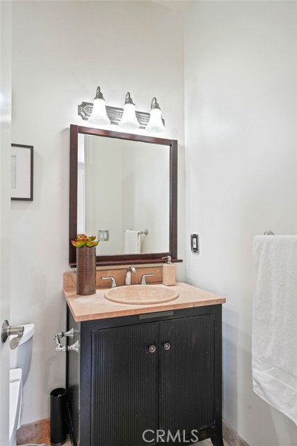 Detail Gallery Image 18 of 64 For 3115 Ellington, Los Angeles,  CA 90068 - 4 Beds | 4 Baths