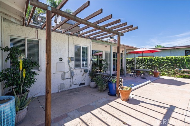 Detail Gallery Image 26 of 35 For 17101 Gault, Lake Balboa,  CA 91406 - 3 Beds | 2 Baths