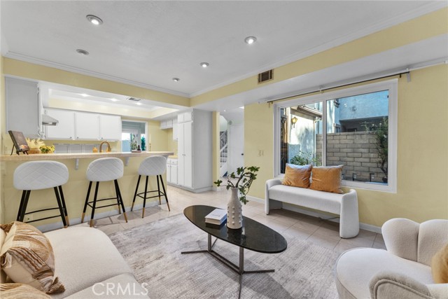 Detail Gallery Image 6 of 13 For 1409 Athena, West Covina,  CA 91790 - 2 Beds | 2/1 Baths