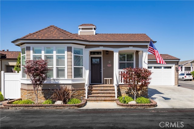 MLS# OC23179593