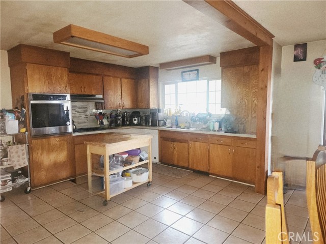 Detail Gallery Image 5 of 28 For 14588 Hamilton Nord Cana Hwy, Chico,  CA 95973 - 4 Beds | 2/1 Baths