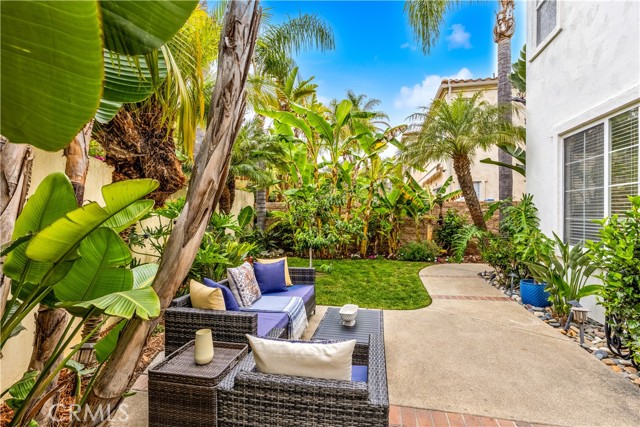 64 Vista del Valle, Aliso Viejo CA: https://media.crmls.org/medias/038ecb79-11e6-4ce4-9f89-9764986e9aa9.jpg
